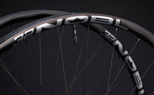 Load image into Gallery viewer, Nobl TR32 29" Wheelset Sale