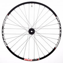 Load image into Gallery viewer, Stan&#39;s NoTubes Sentry MK3 Custom Hand Built Mountain Disc Wheelset
